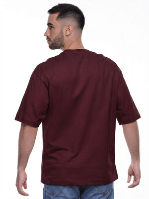 Camiseta hombre oversize 230g color burdeo imperial, vista 2 · Aritex Colombia