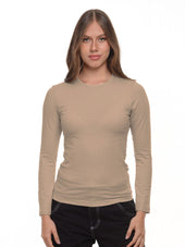 Blusa mujer slim fit luna manga larga color capuchino · Aritex Colombia