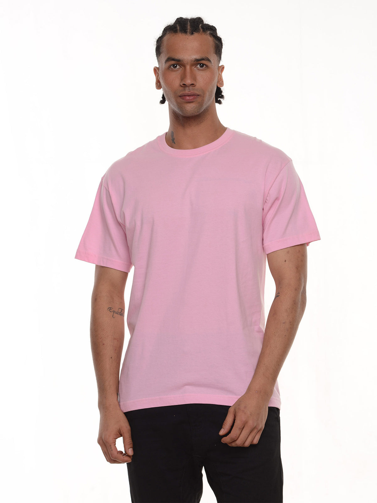 Camiseta hombre básica fit natural color rosa · Aritex Colombia