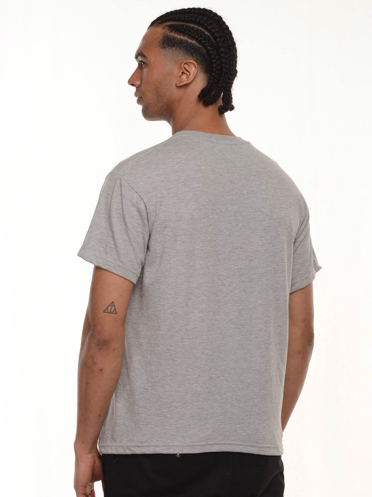 Camiseta hombre básica fit natural color gris jasped, vista 2 · Aritex Colombia