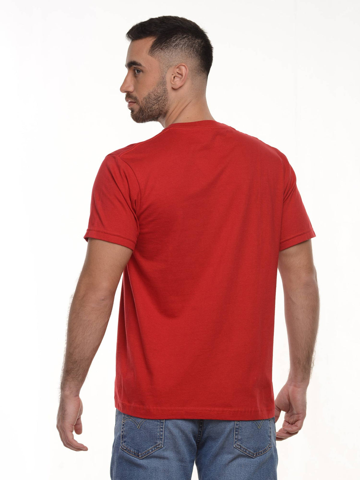 Camiseta hombre básica fit natural color rojo marlboro, vista 2 · Aritex Colombia
