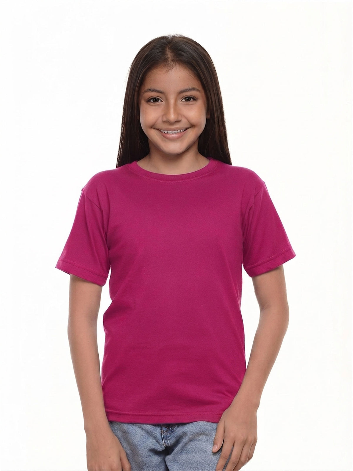 Camiseta niño básica fit natural color fucsia · Aritex Colombia
