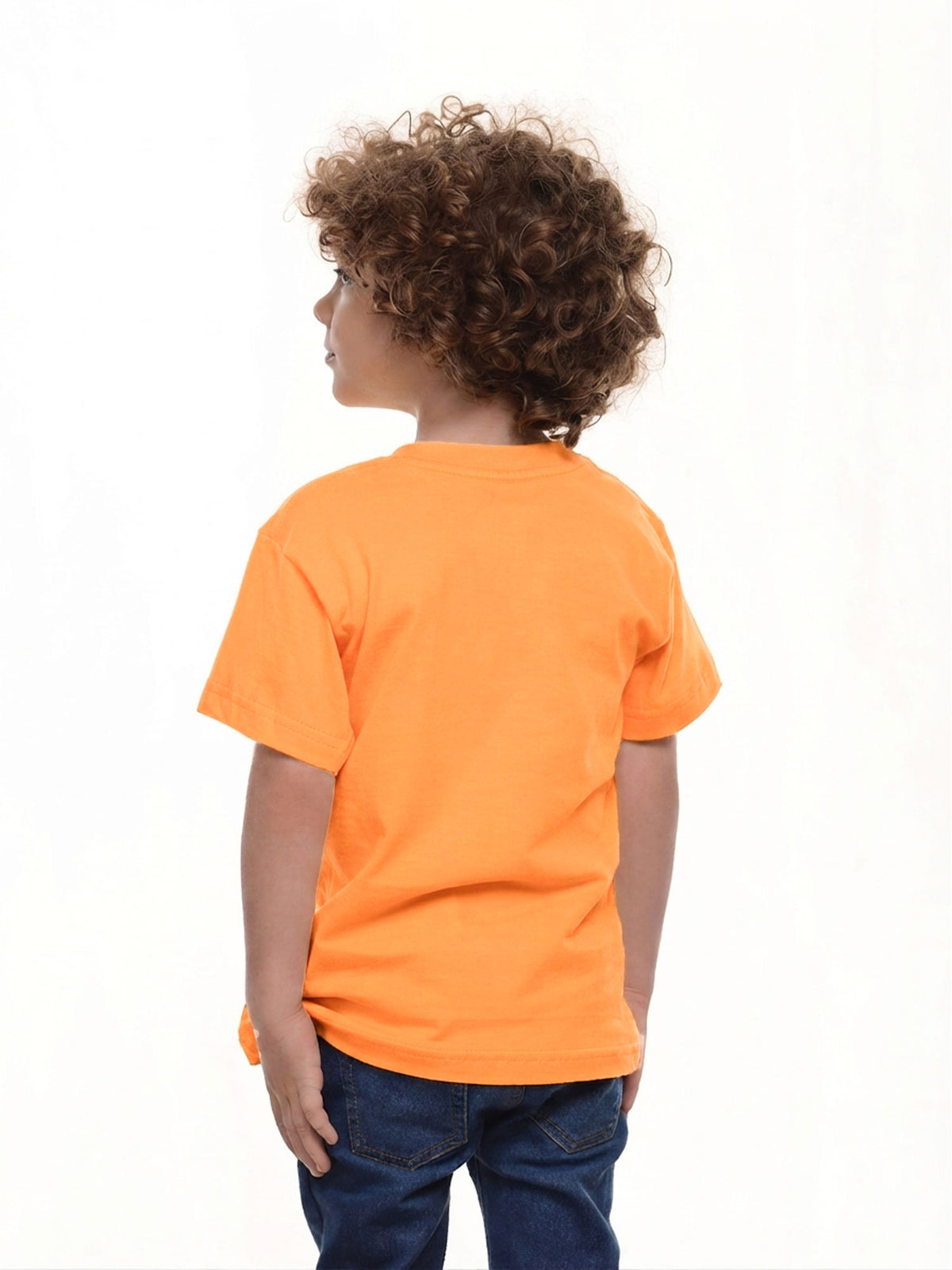 Camiseta niño básica fit natural color naranja neon, vista 2 · Aritex Colombia