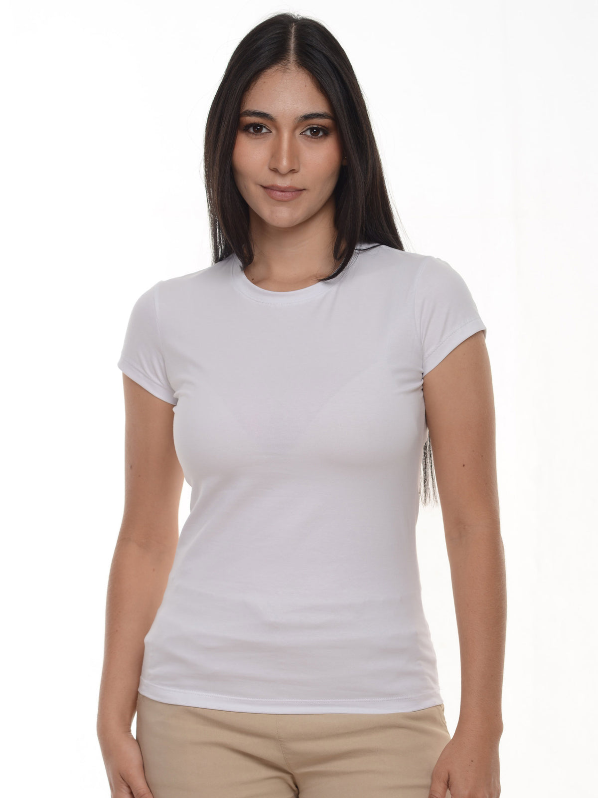 Camiseta mujer slim fit cuello redondo color blanco · Aritex Colombia
