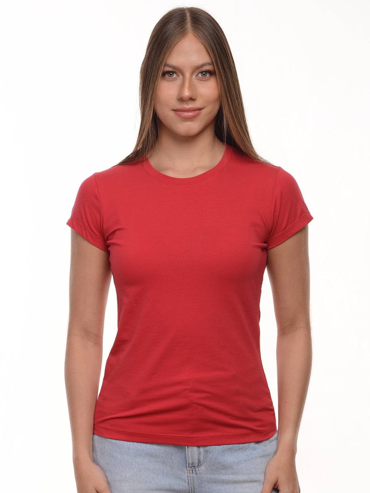 Camiseta mujer slim fit cuello redondo color rojo marlboro · Aritex Colombia