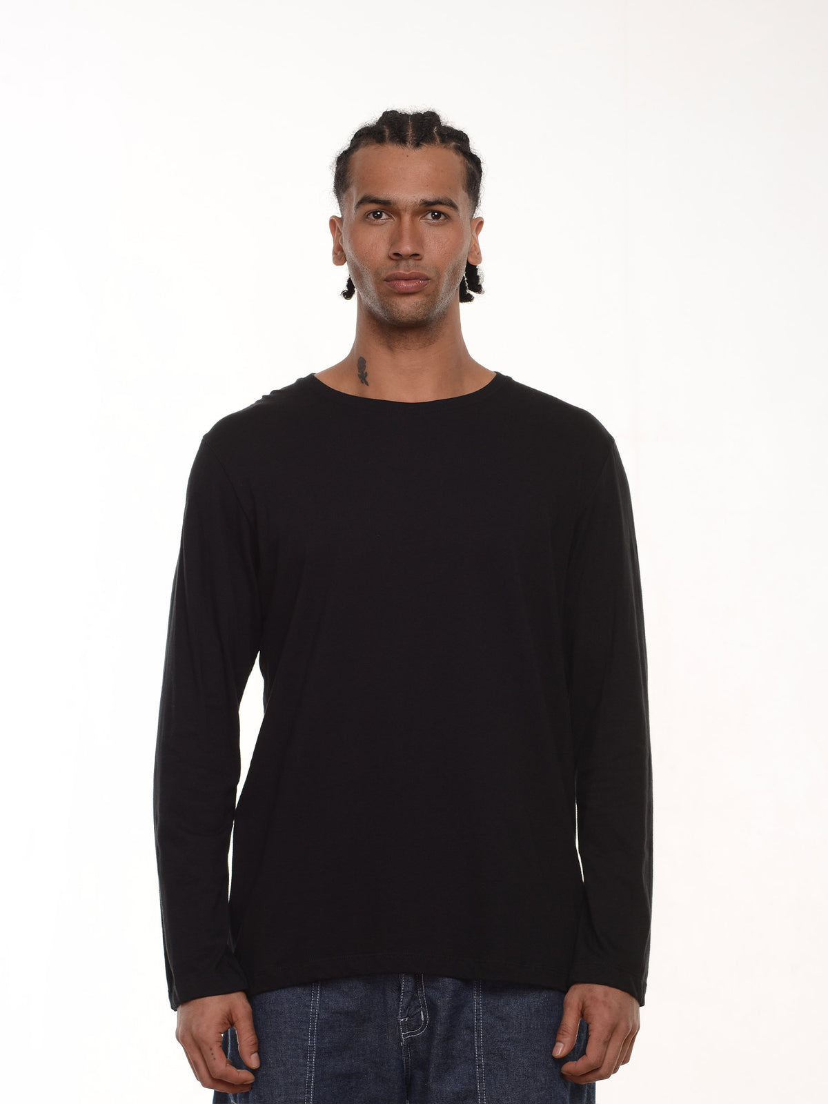 Camiseta hombre manga larga color negro · Aritex Colombia