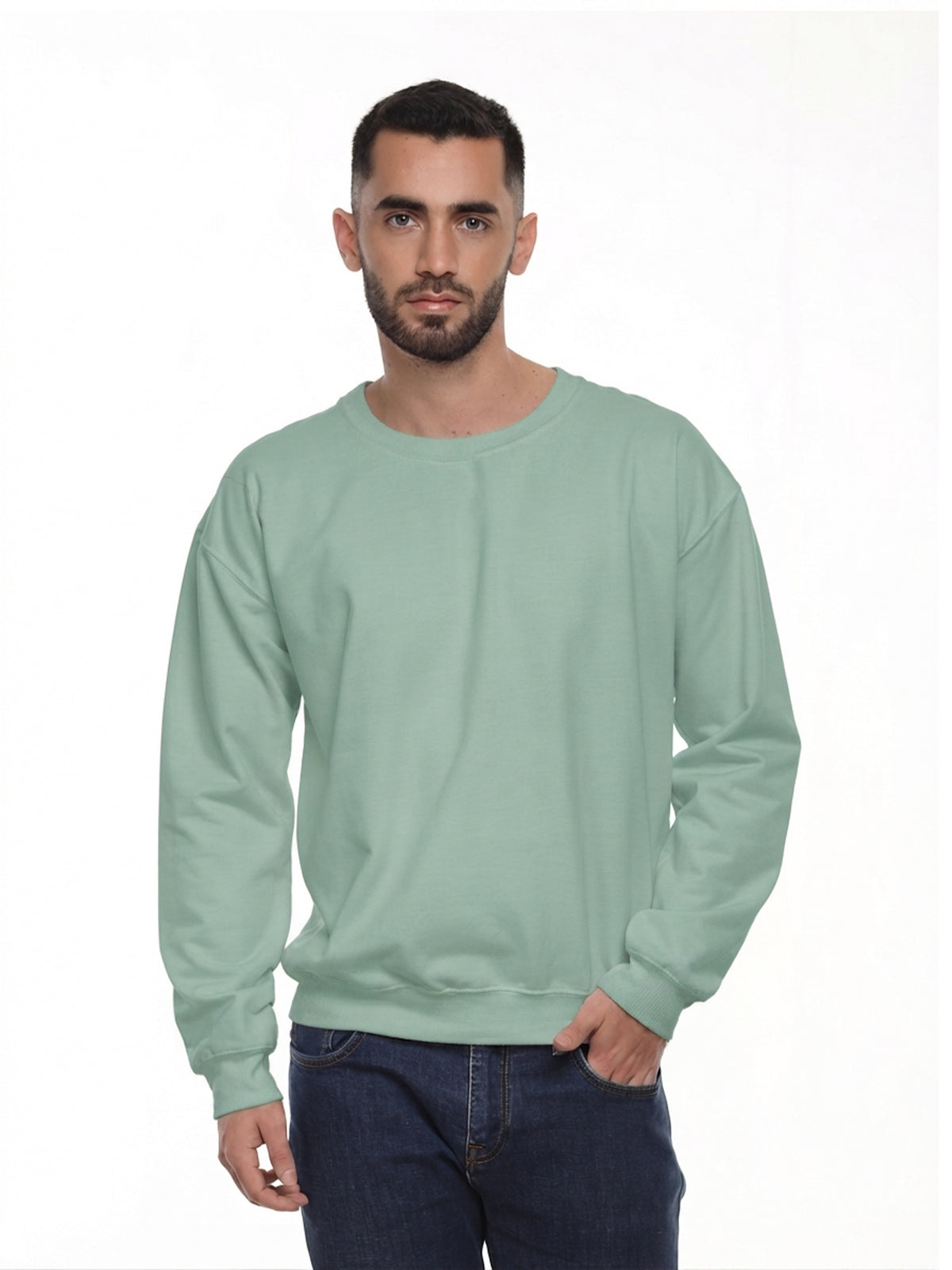 Buzo Unisex cuello redondo color verde invierno · Aritex Colombia