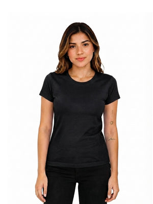 Camiseta mujer slim fit color negro · Aritex Colombia