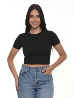 Camiseta mujer crop slim fit color negro · Aritex Colombia